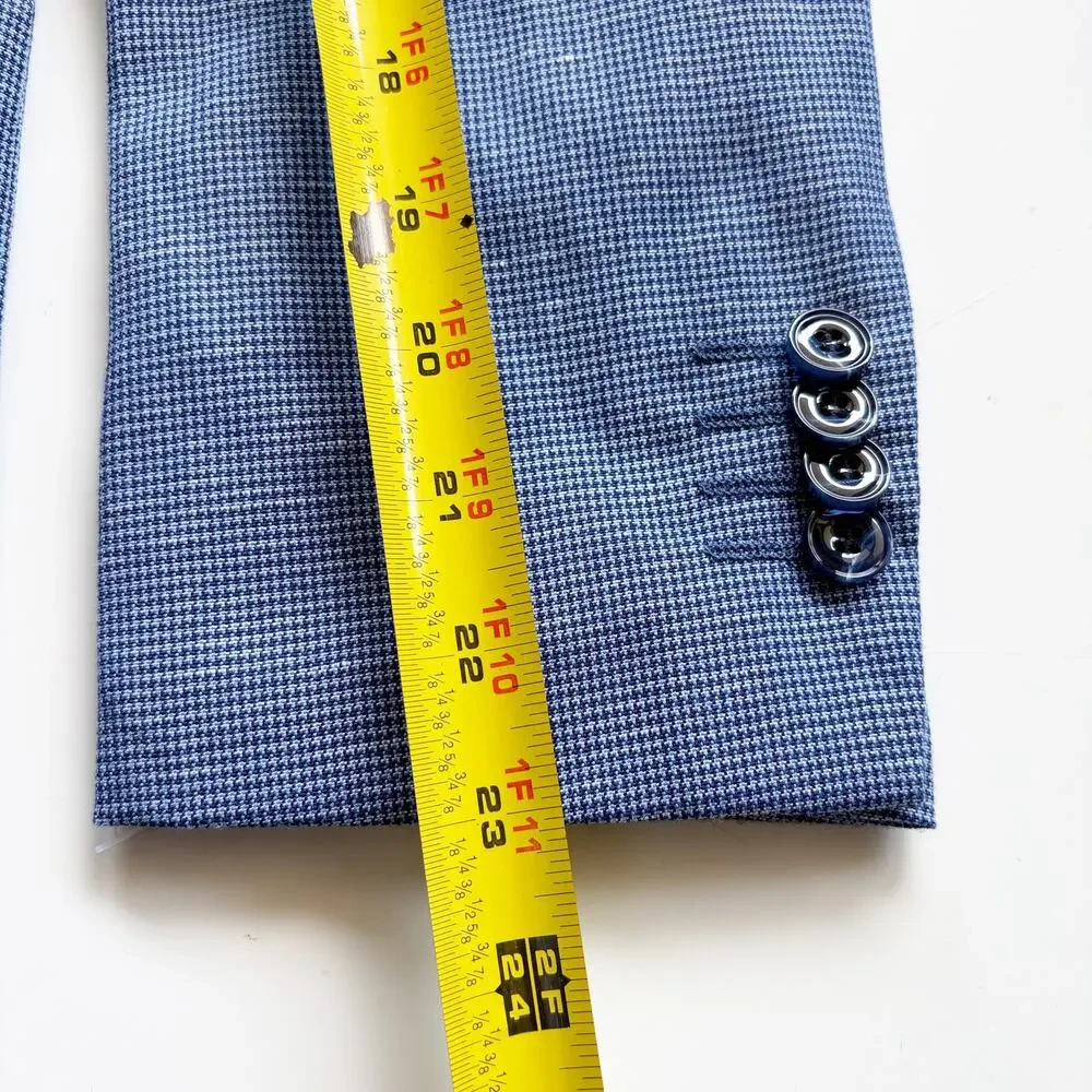 Isaac Mizrahi Boys 14 Blue Textured Suit Jacket 2 Button Blazer Pocket Square